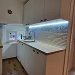 Vivo Center マカルスカ